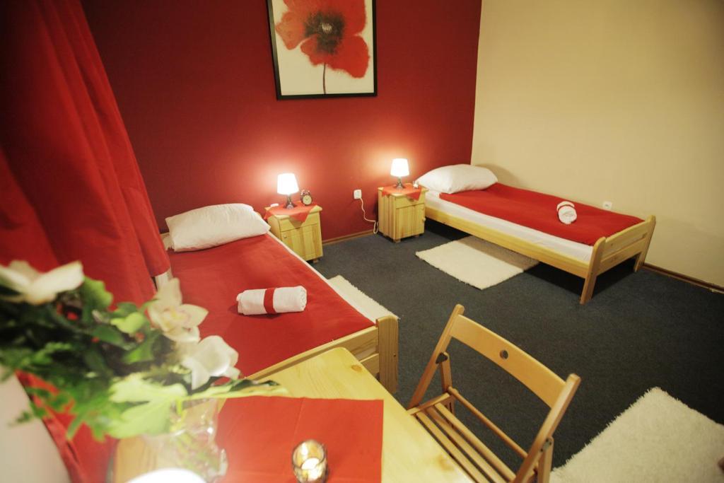Dragon Aparthostel Senatorska Krakow Room photo